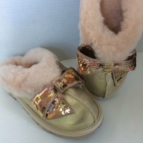 NIB ! UGG COQUETTE SEQUIN BOW SLIPPER - Picture 4 of 7